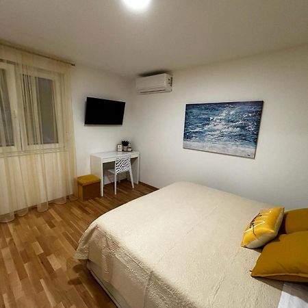 Hello Sunshine Apartment Zadar Bagian luar foto