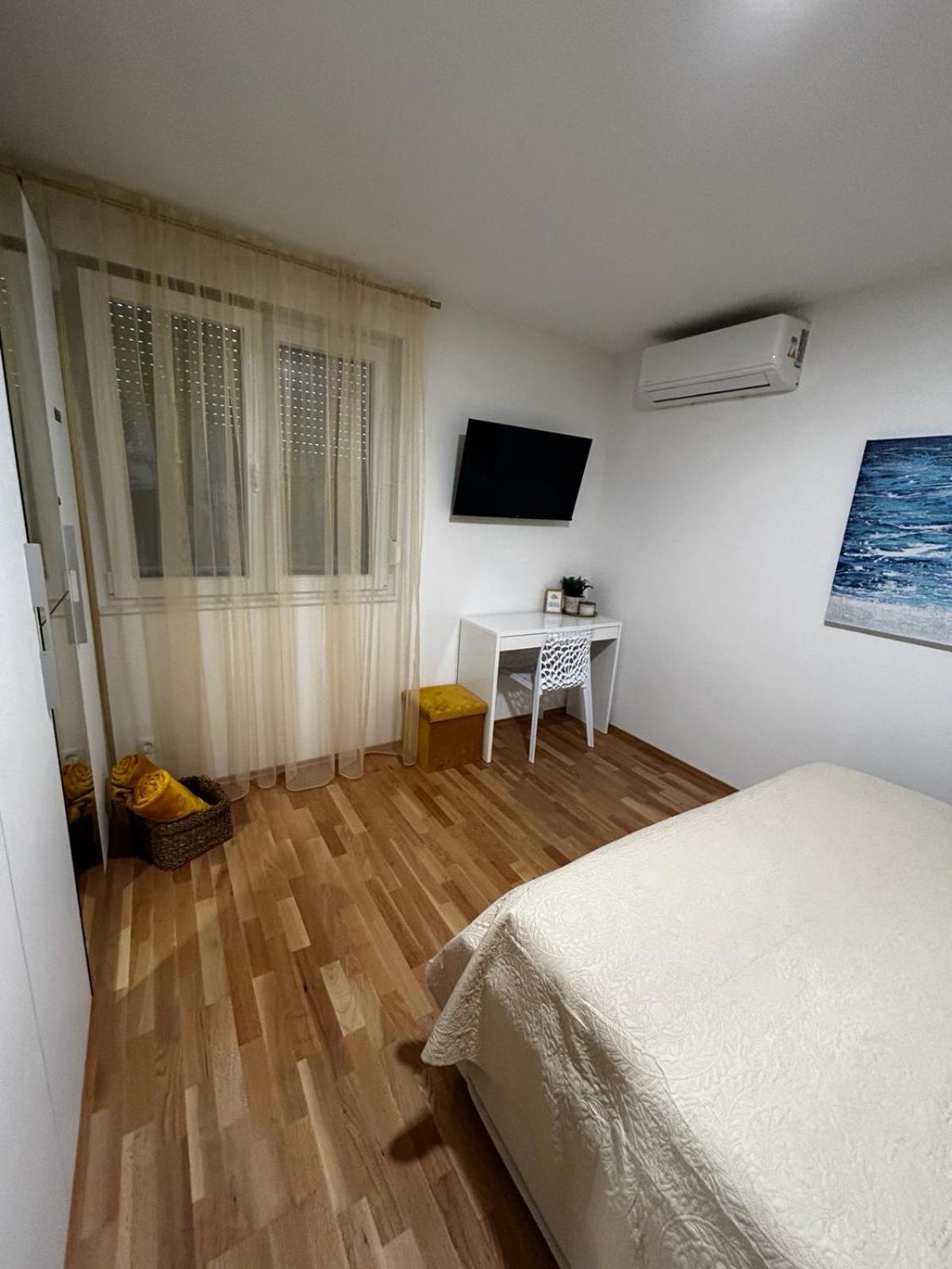 Hello Sunshine Apartment Zadar Bagian luar foto