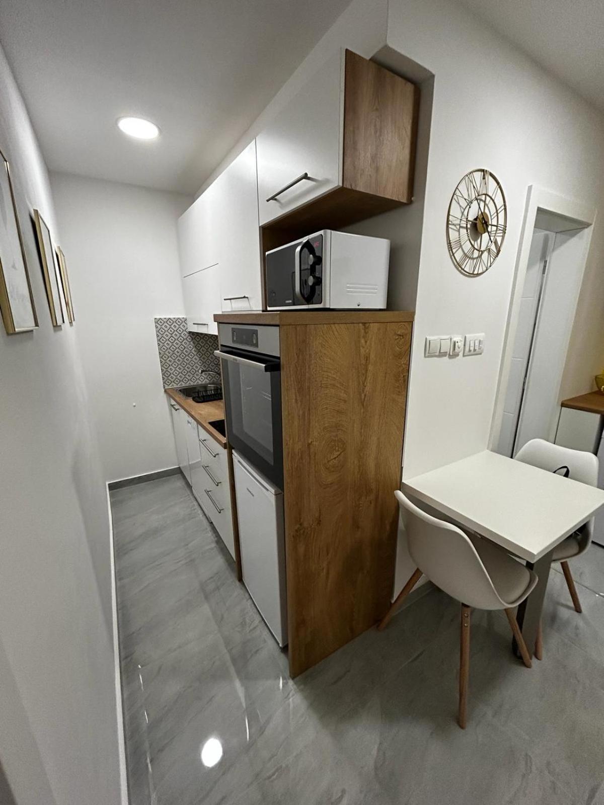 Hello Sunshine Apartment Zadar Bagian luar foto