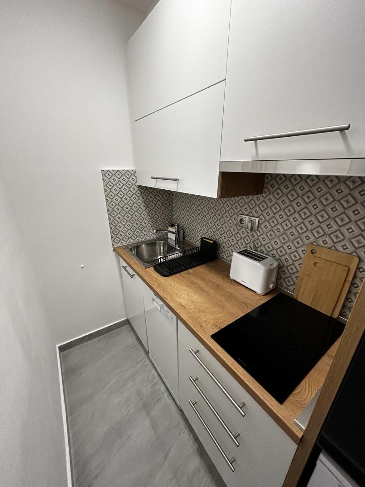 Hello Sunshine Apartment Zadar Bagian luar foto
